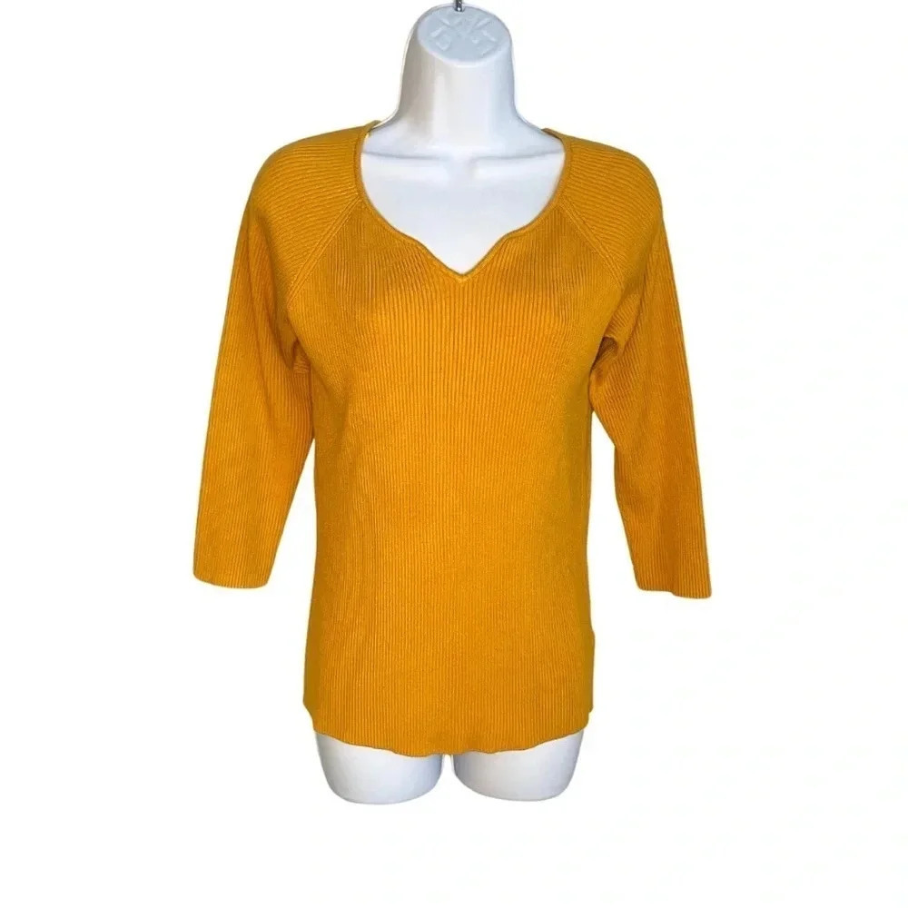 Madison Grey Mustard Yellow Ribbed Sweater L - Cozy V-Neck 3/4 Sleeve Top